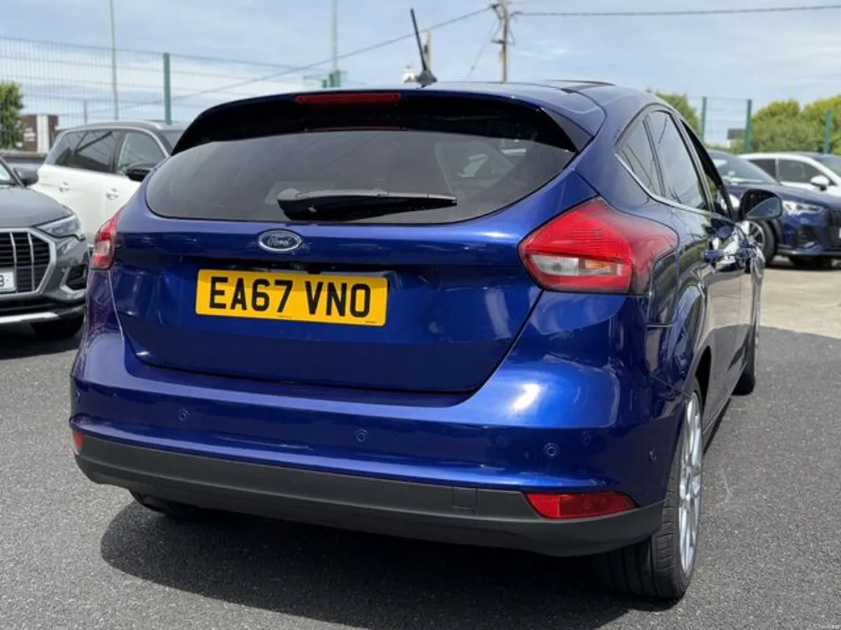 Ford Focus TITANIUM X TDCI - Image 3