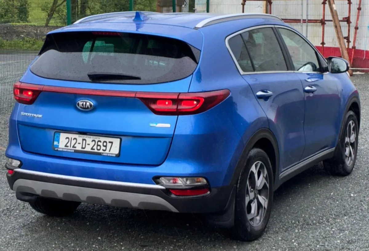 212 KIA SPORTAGE 1.6 CRDI 136HP 5 SEATER - Image 3