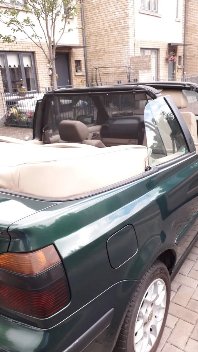 Volkswagen Golf 1999 - Image 1