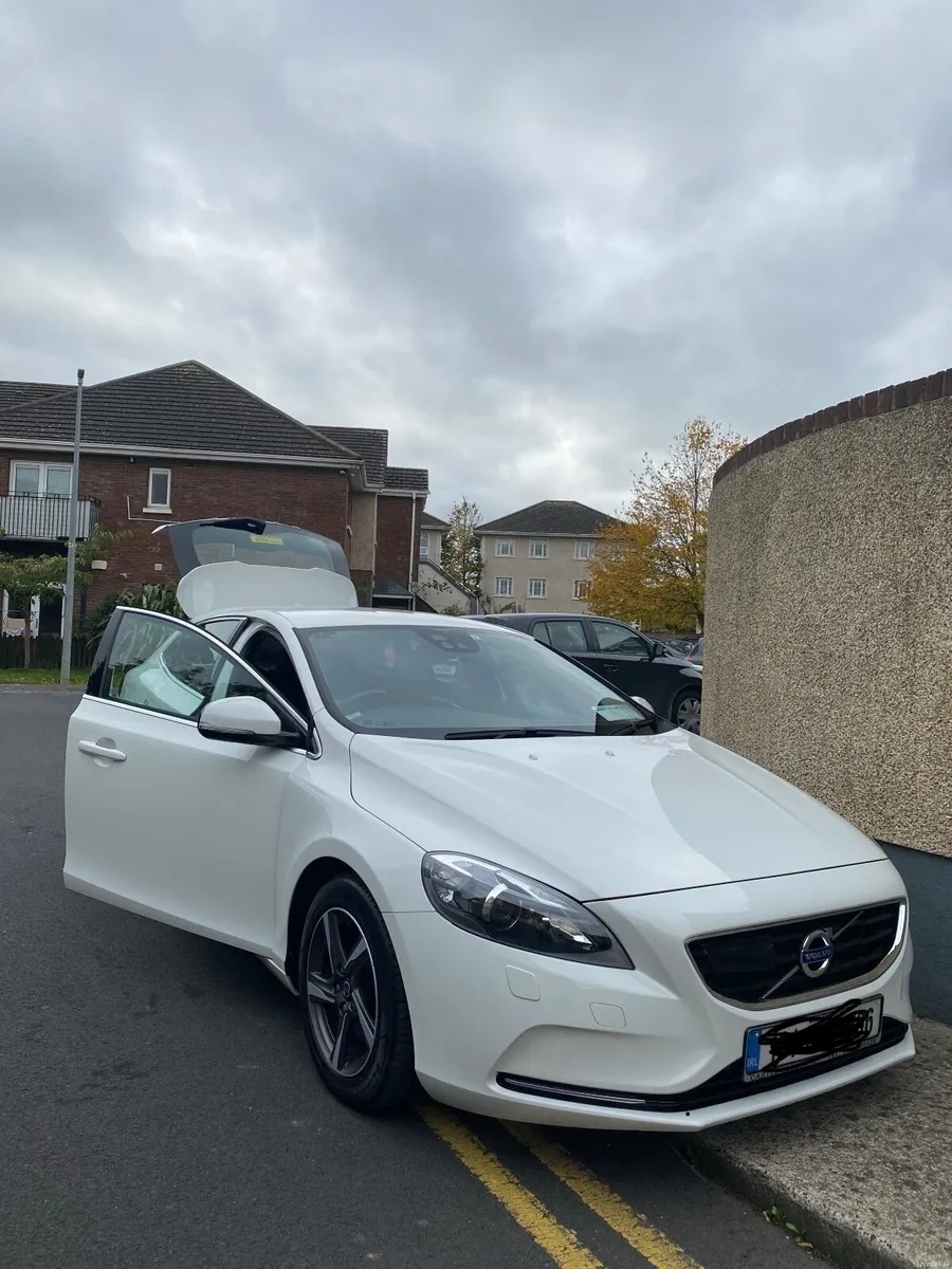 Volvo V40 2013 - Image 5