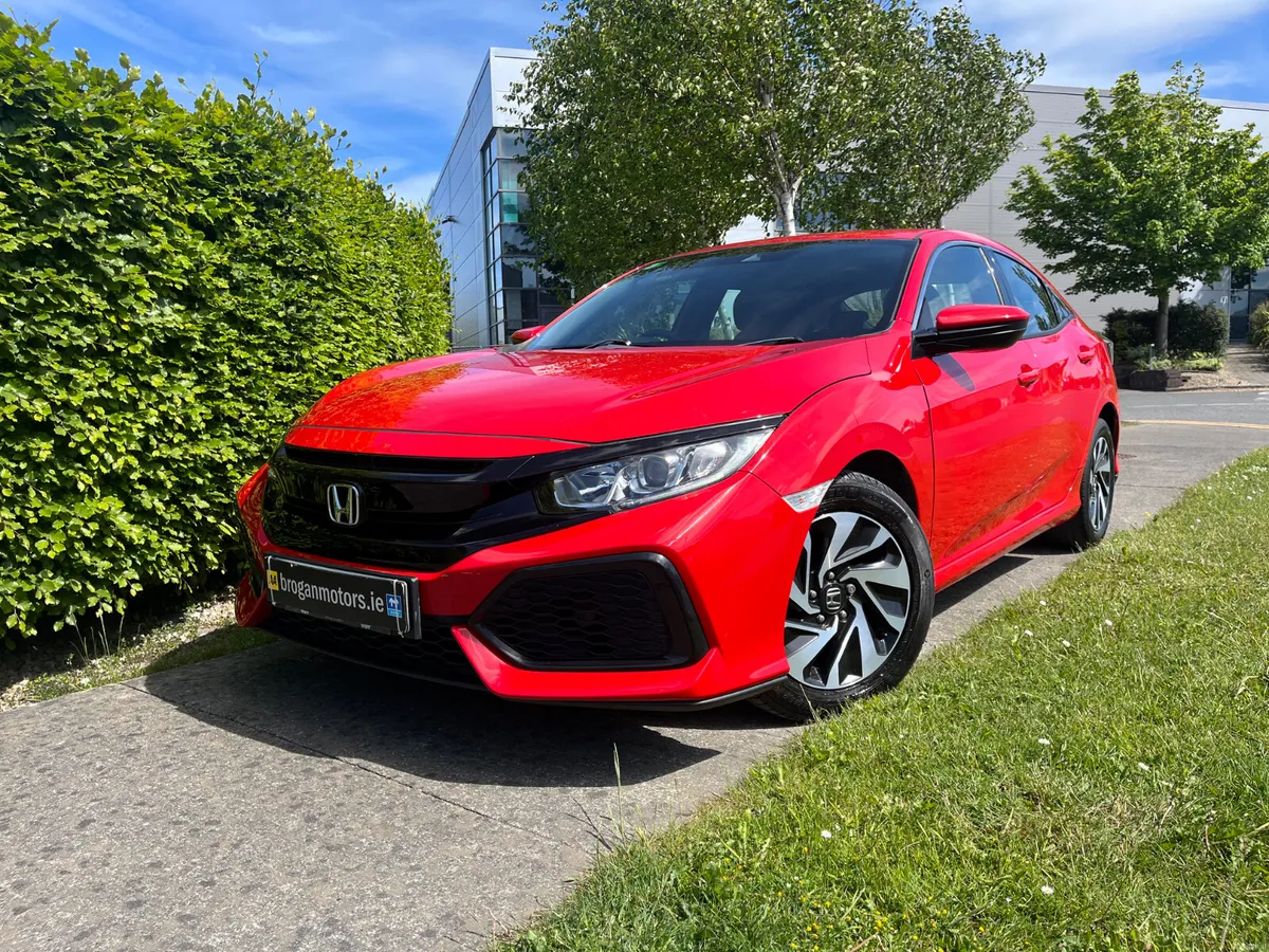 Honda Civic 2019 1.6 D-Tec*Low Kilometes* - Image 3