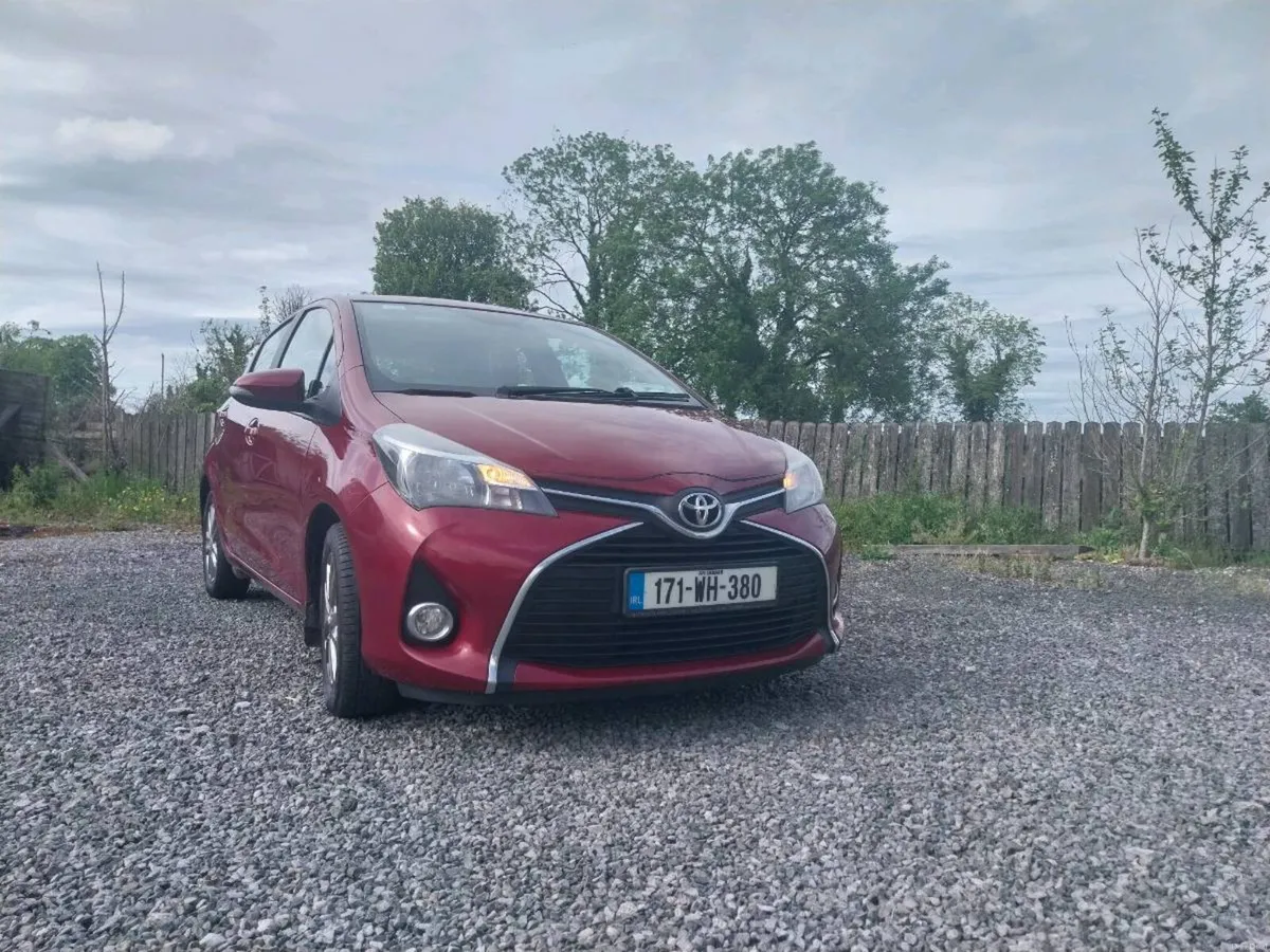 2017 Toyota Yaris 1.0l Petrol (Manual) - Image 2