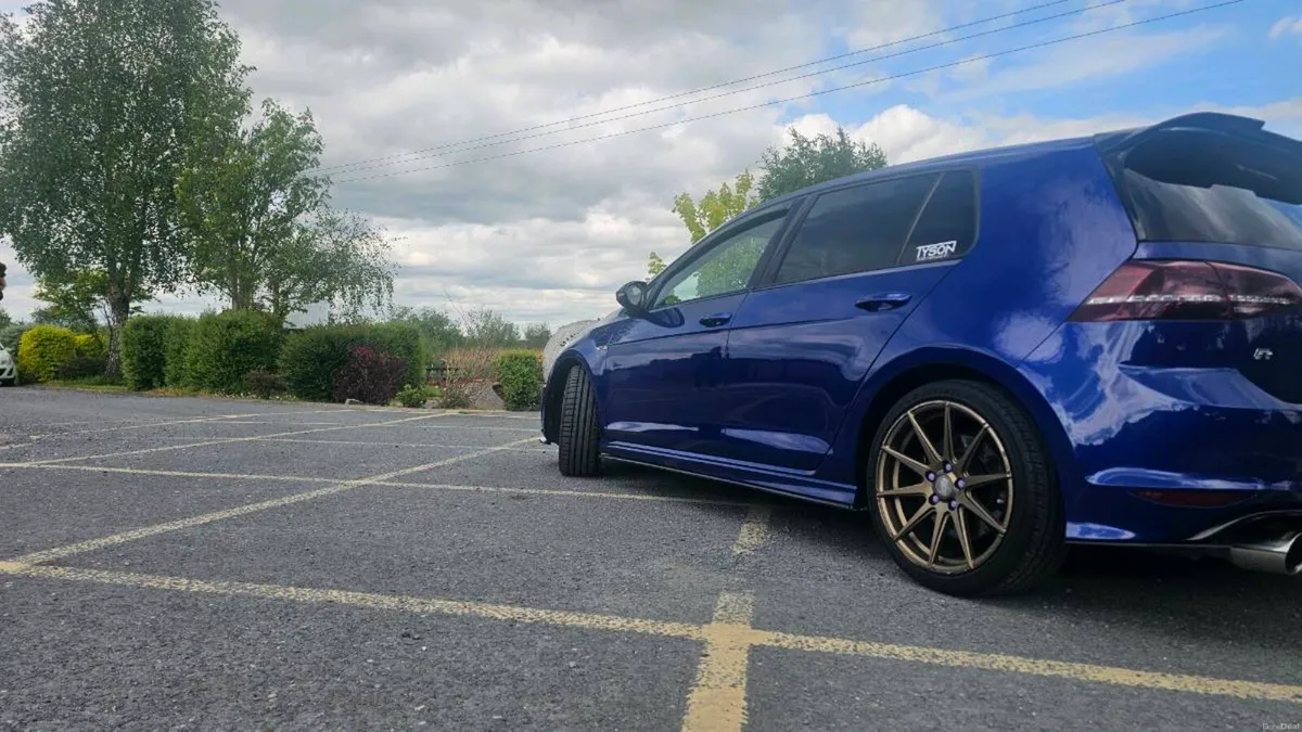 Vw Golf R Line 2.0 TSI - Image 1