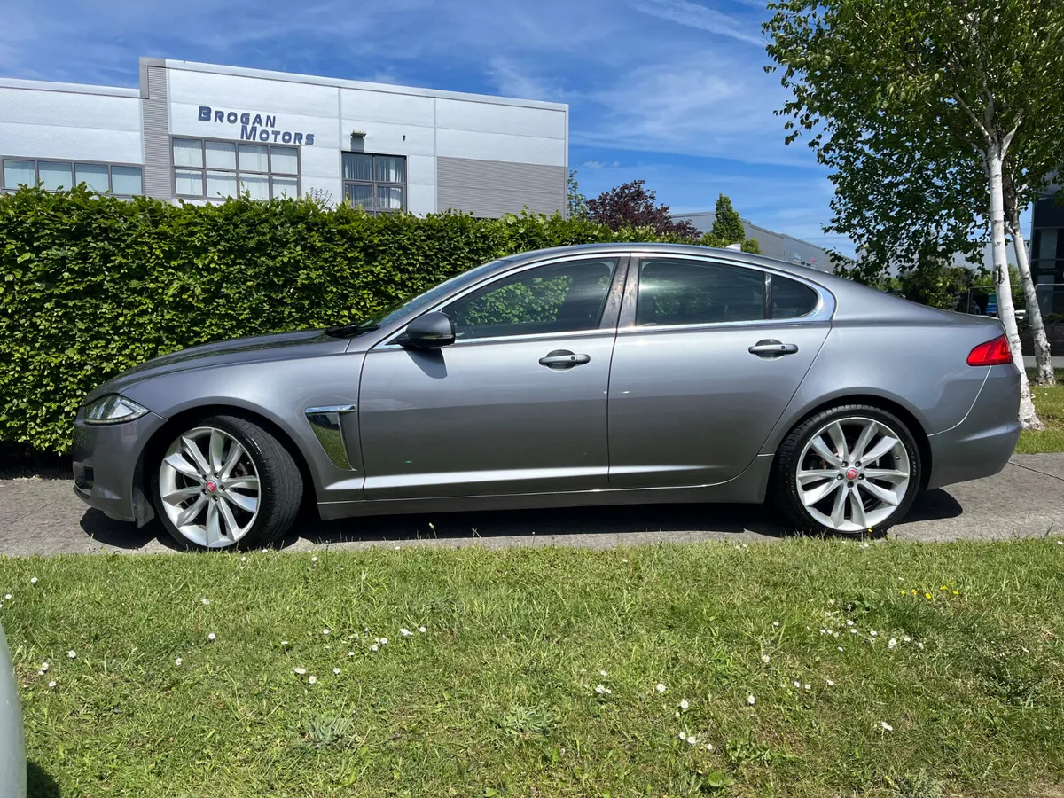 Jaguar XF 2015 2.2 Portfolio *Auto*New Nct 4-27 - Image 6