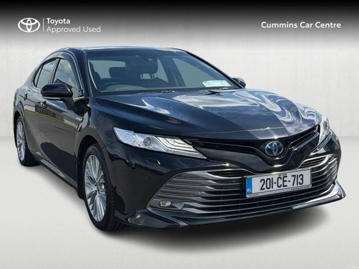 Toyota Camry HYBRID PLATINUM 4DR AUTO - Image 1