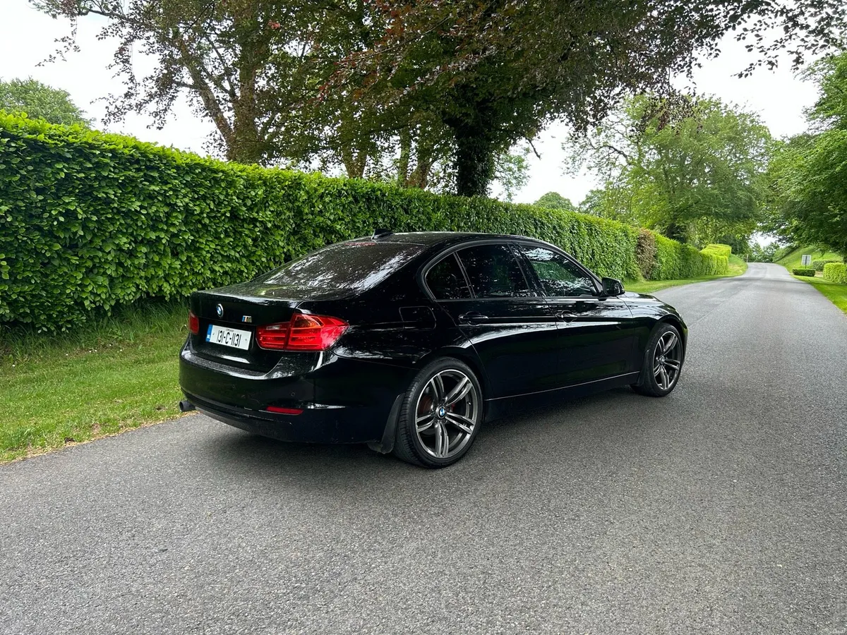 2013 Bmw f30 318 2.0diesel Sport - Image 4