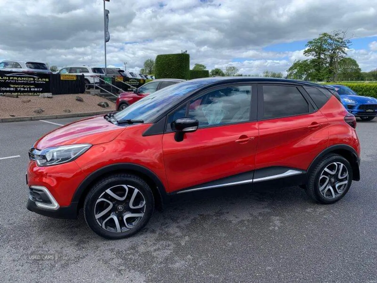 Renault Captur Iconic - Image 2