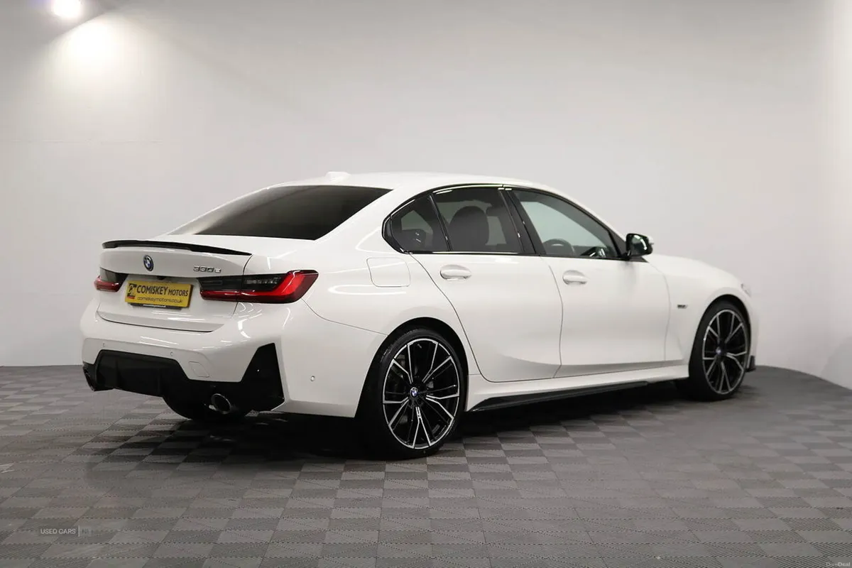 BMW 3-Series 330e M Sport - Image 6