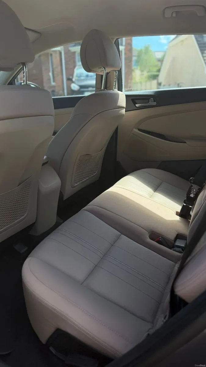 Hyundai Tucson 1.7 Comfort - Image 4