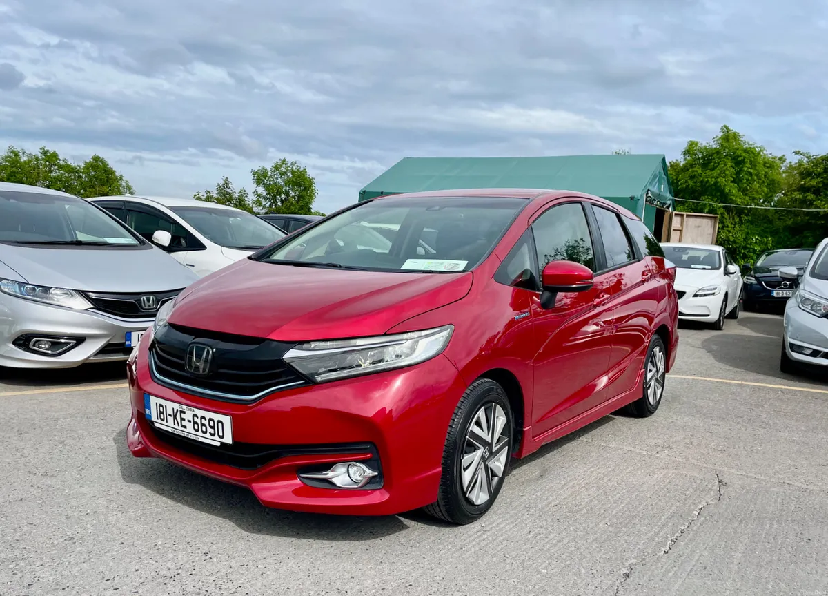 HONDA SHUTTLE 2018 (1.5, HYBRID) - Image 3