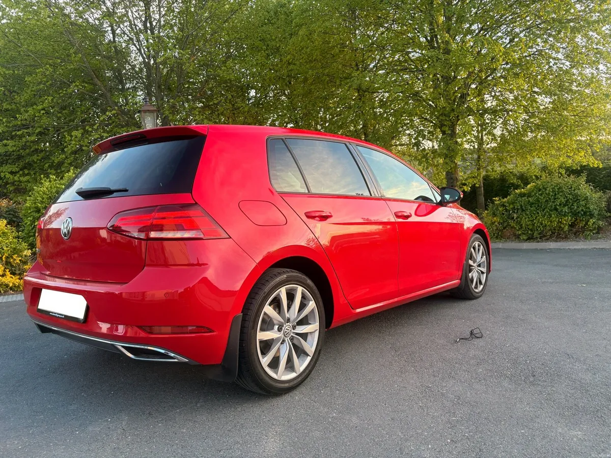 Volkswagen Golf 2018 Highline/GT 1.6 TDI - Image 4