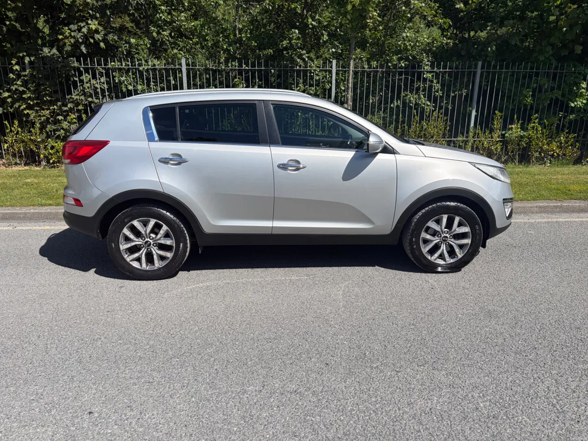 Kia Sportage 2015 PANORAMIC SUNROOF - Image 1
