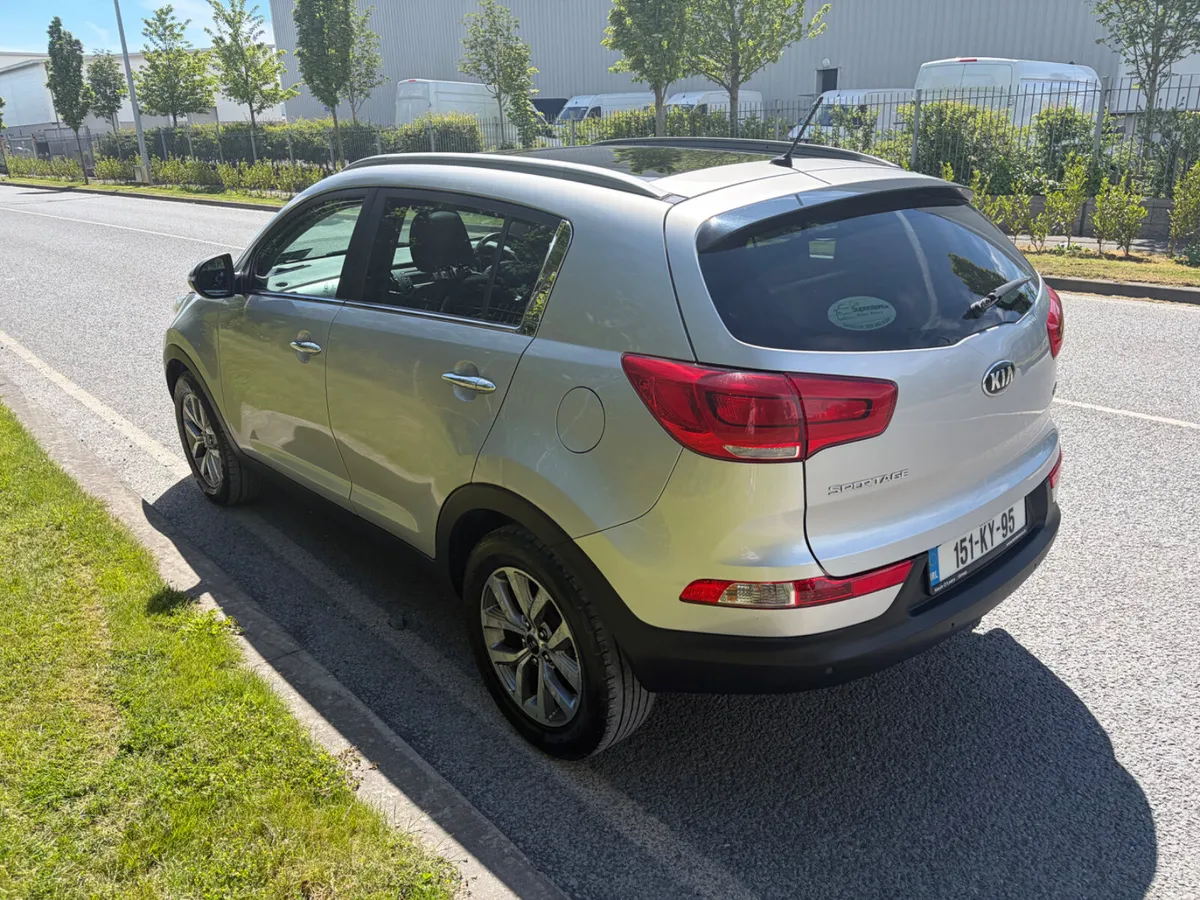 Kia Sportage 2015 PANORAMIC SUNROOF - Image 4