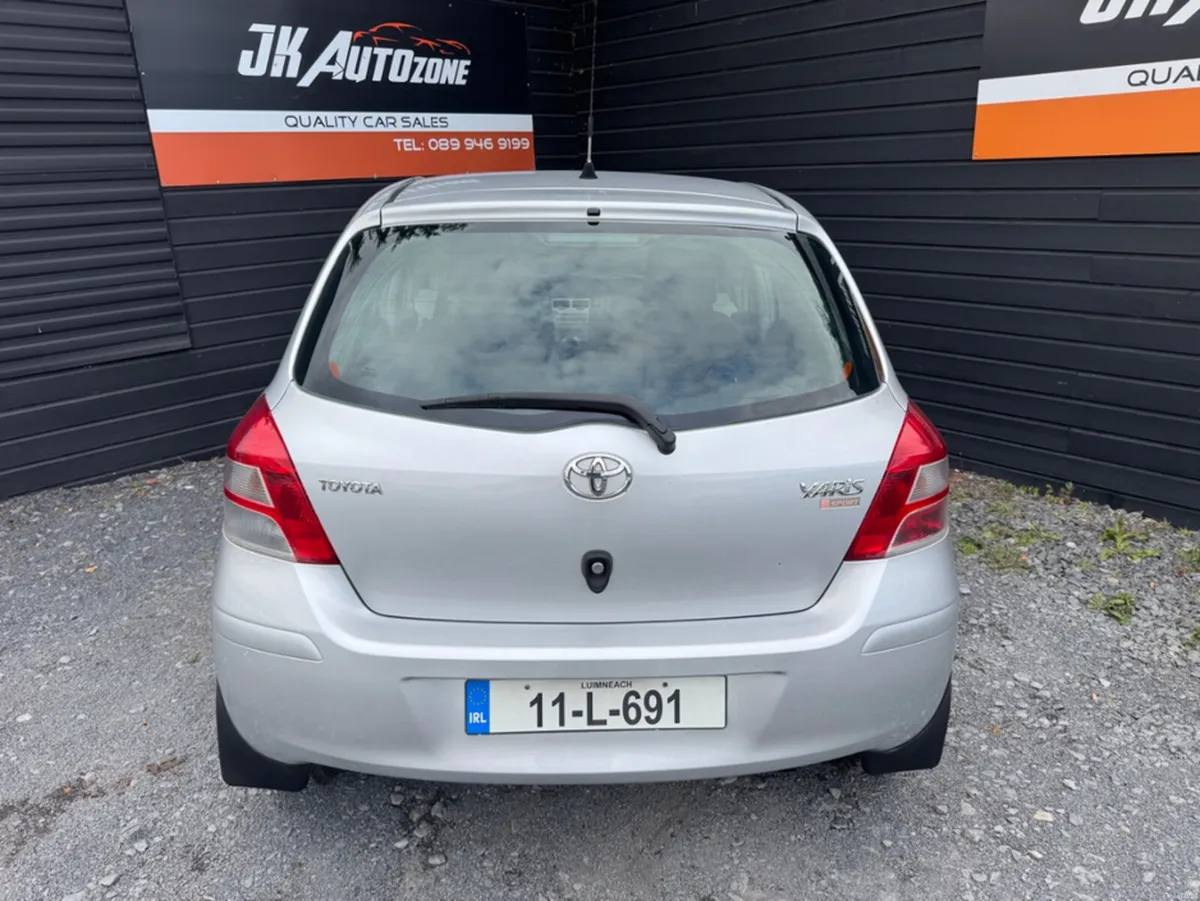 Toyota Yaris 1.0 SPORT 5DR - Image 5