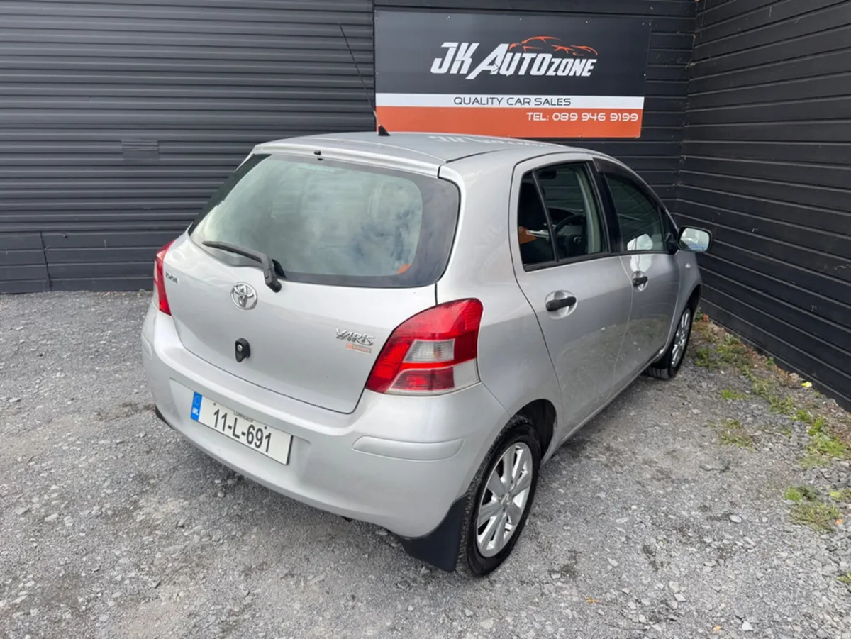 Toyota Yaris 1.0 SPORT 5DR - Image 6