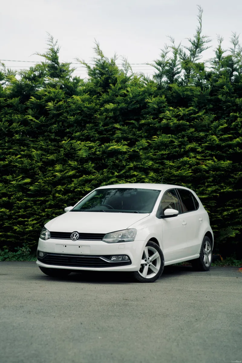 Volkswagen Polo 1.0 2017 - Image 1
