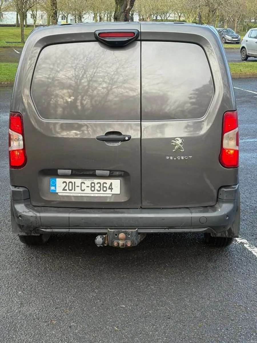 Peugeot Partner Prof Plus Blue 1.5HDi 166k - Image 4