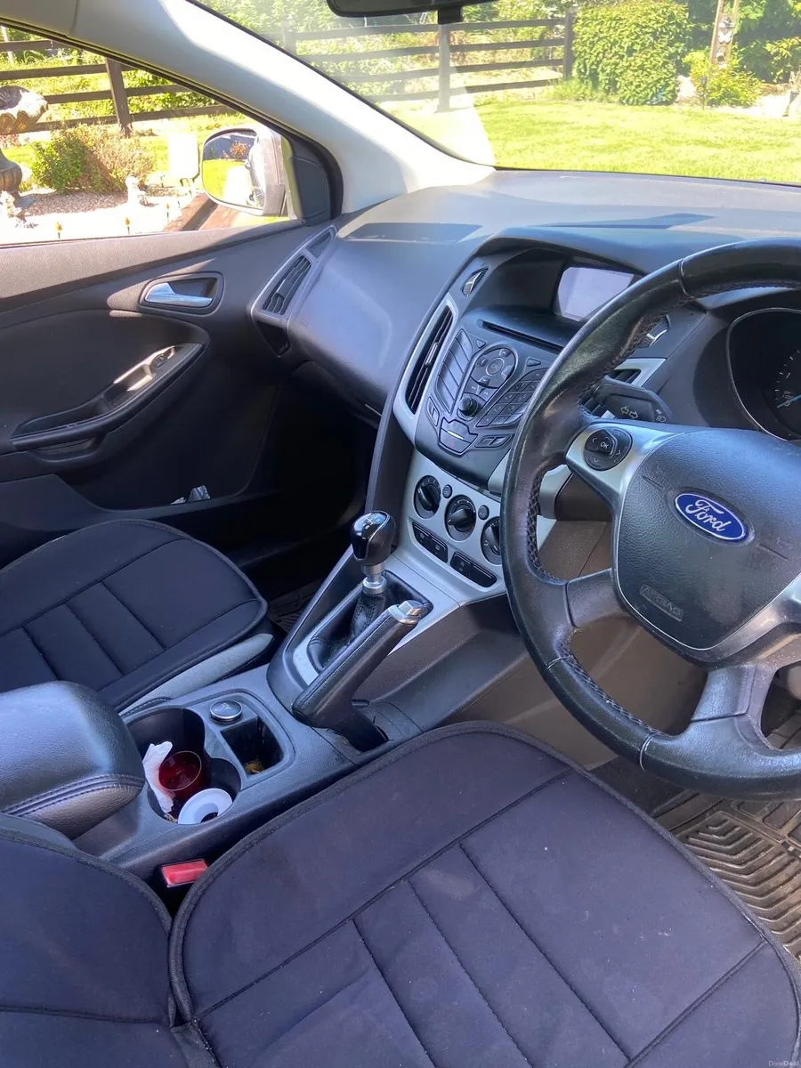 Ford Focus 2013 - Image 3