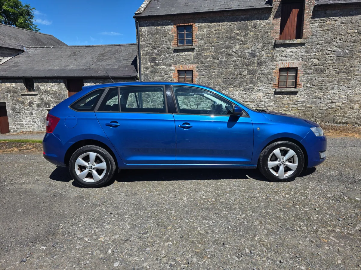 Skoda Rapid 1.6 diesel (NCT and TAX ))) - Image 4