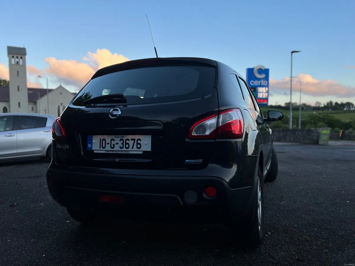 Nissan Qashqai 2010 - Image 2