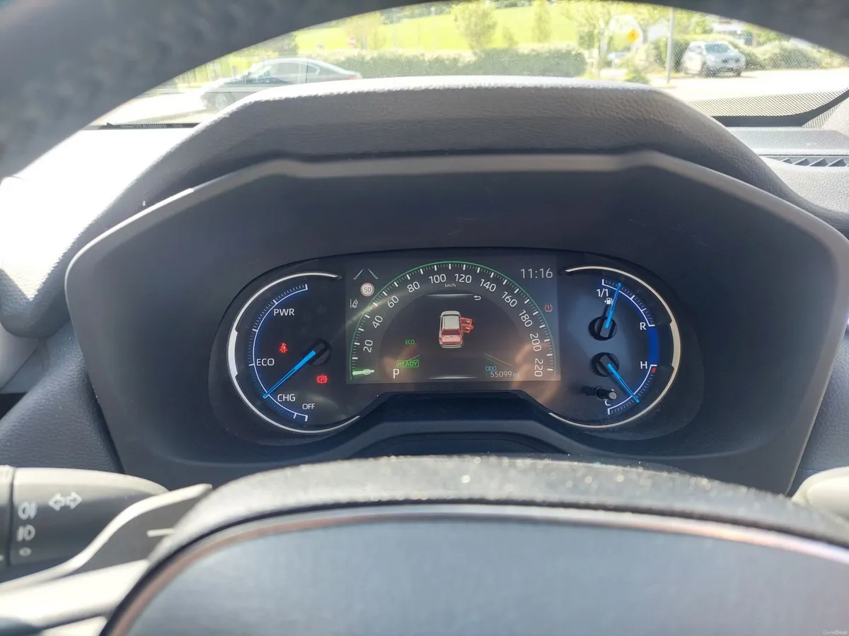 Toyota RAV4 2020 - Image 2