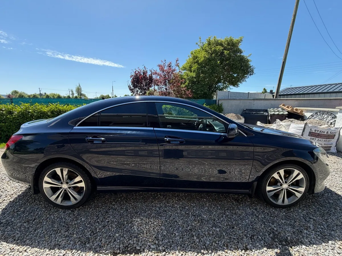 Mercedes-Benz CLA 220D - Image 2