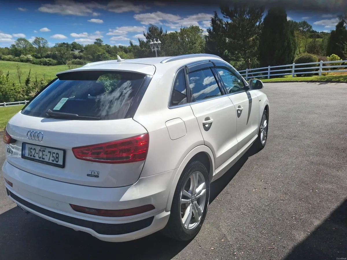 Audi Q3 2016 - Image 4