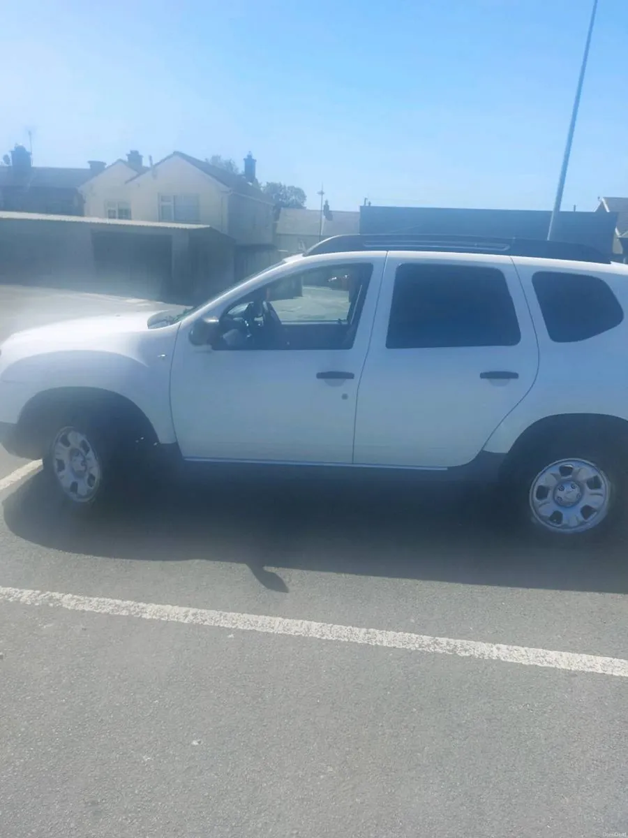 Dacia duster  1.5 diesel..2014,NCT JULY 2027,15 MH - Image 3