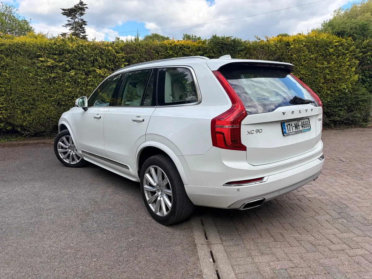 VOLVO XC90 T8 Inscription - Image 3