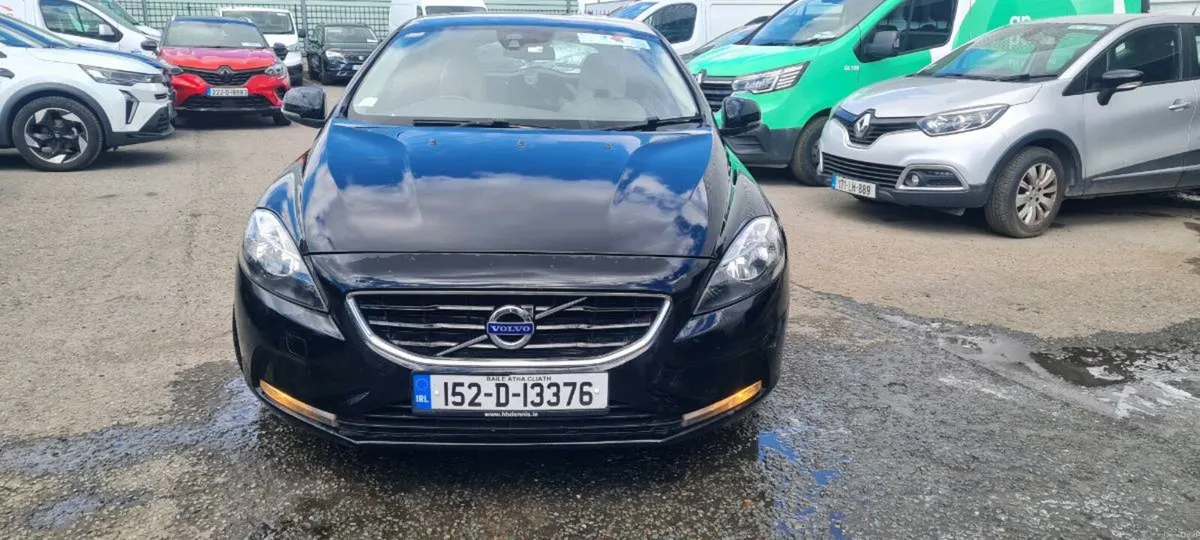 Volvo V40 - Image 4
