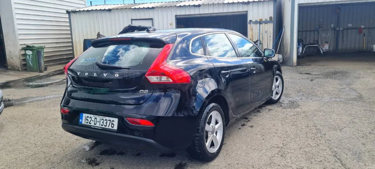 Volvo V40 - Image 6