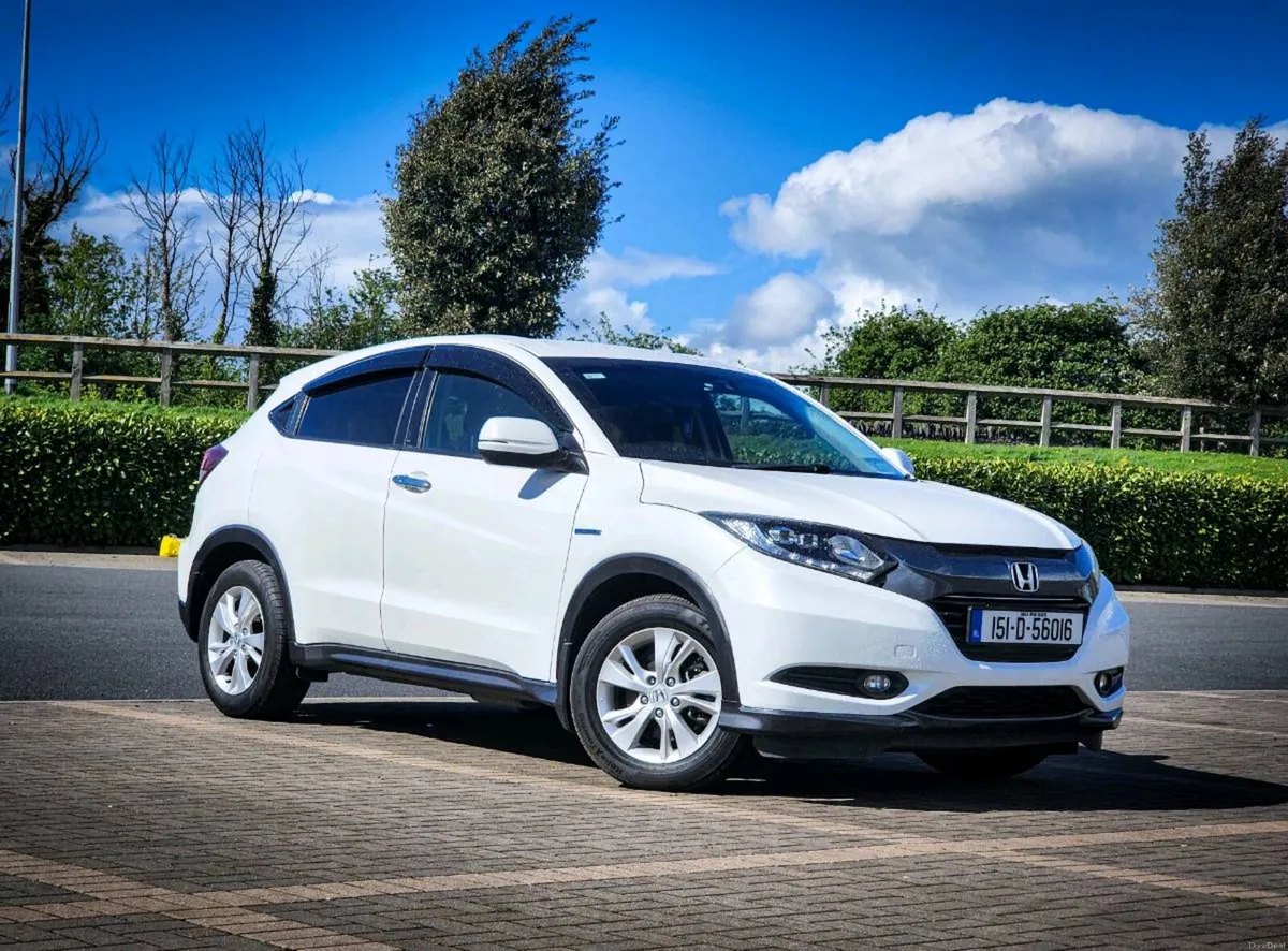 2015 Honda vezel 1.5 hybrid automatic petrol - Image 1
