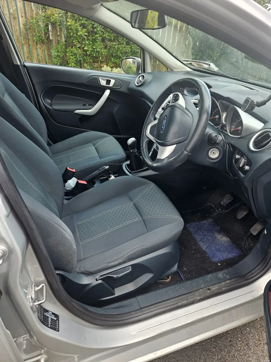 Ford Fiesta 2012 - Image 3
