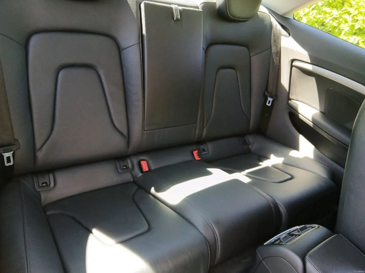 Car - Image 5