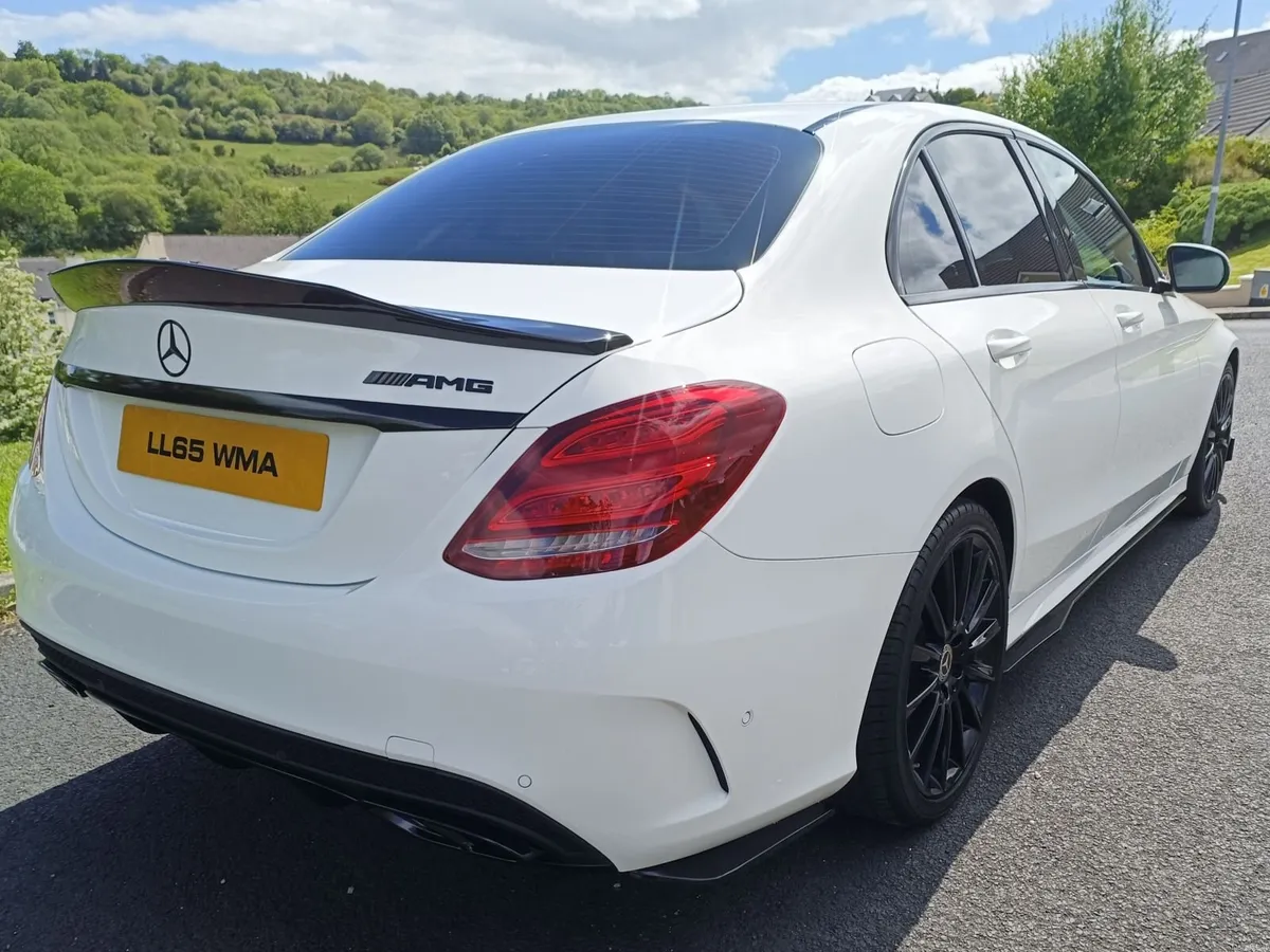 Mercedes-Benz C-Class 2015 - Image 6