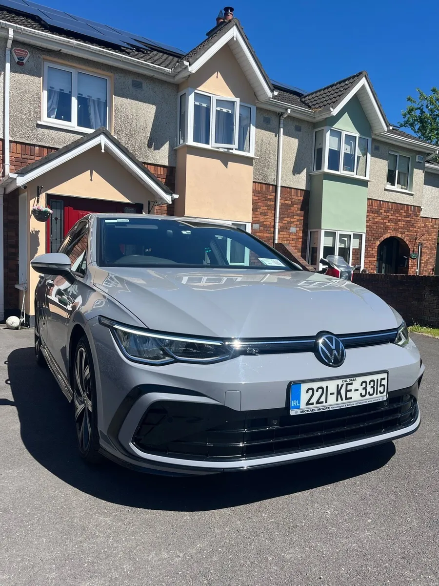 VW Golf R-line 1.5TSI 130BHP - Image 2