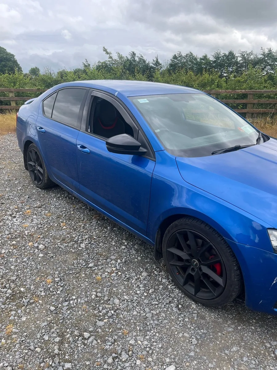 Skoda Octavia VRS 2.0tdi - Image 4