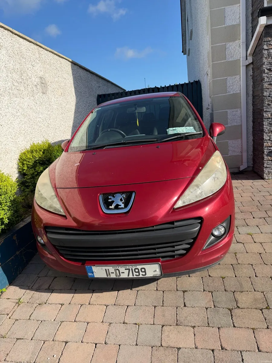 Peugeot 207 - Image 1
