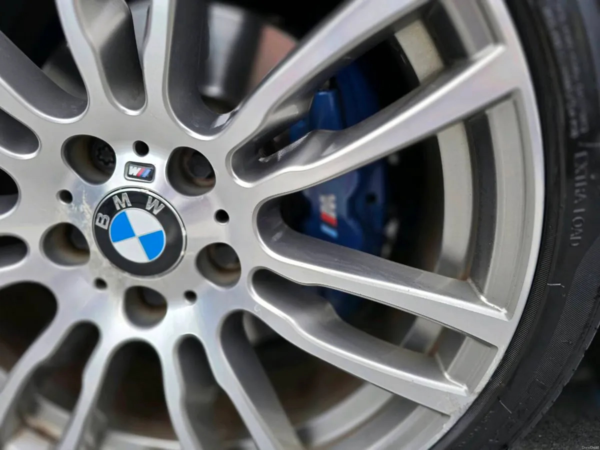 BMW 330e M Sport - Image 4
