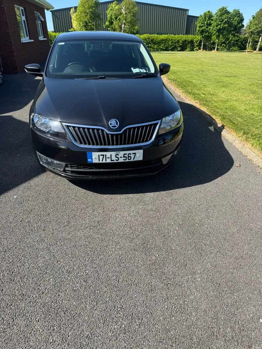 Skoda rapid 1.2 petrol - Image 3
