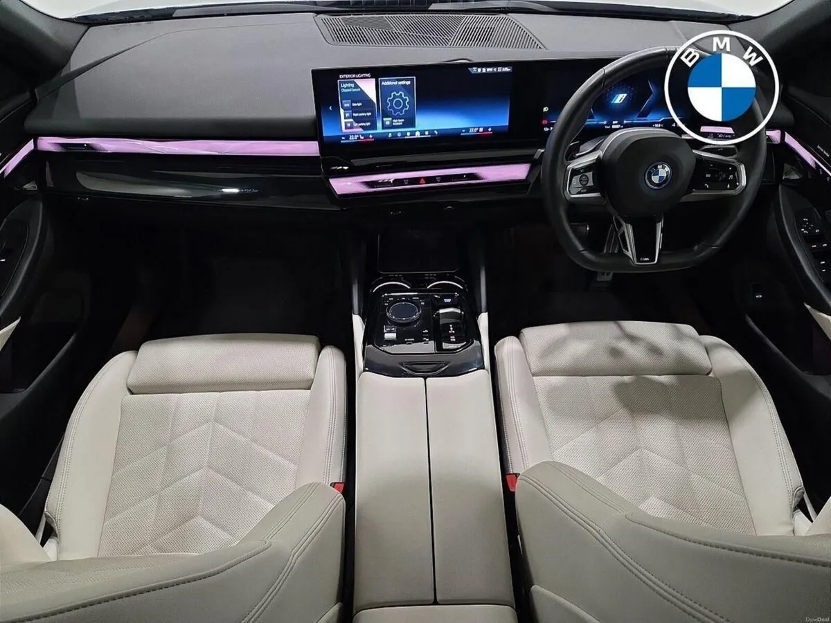 BMW i5 eDrive40 M Sport Saloon - Image 4