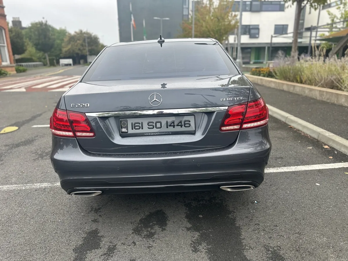 Mercedes E Klass - Image 2