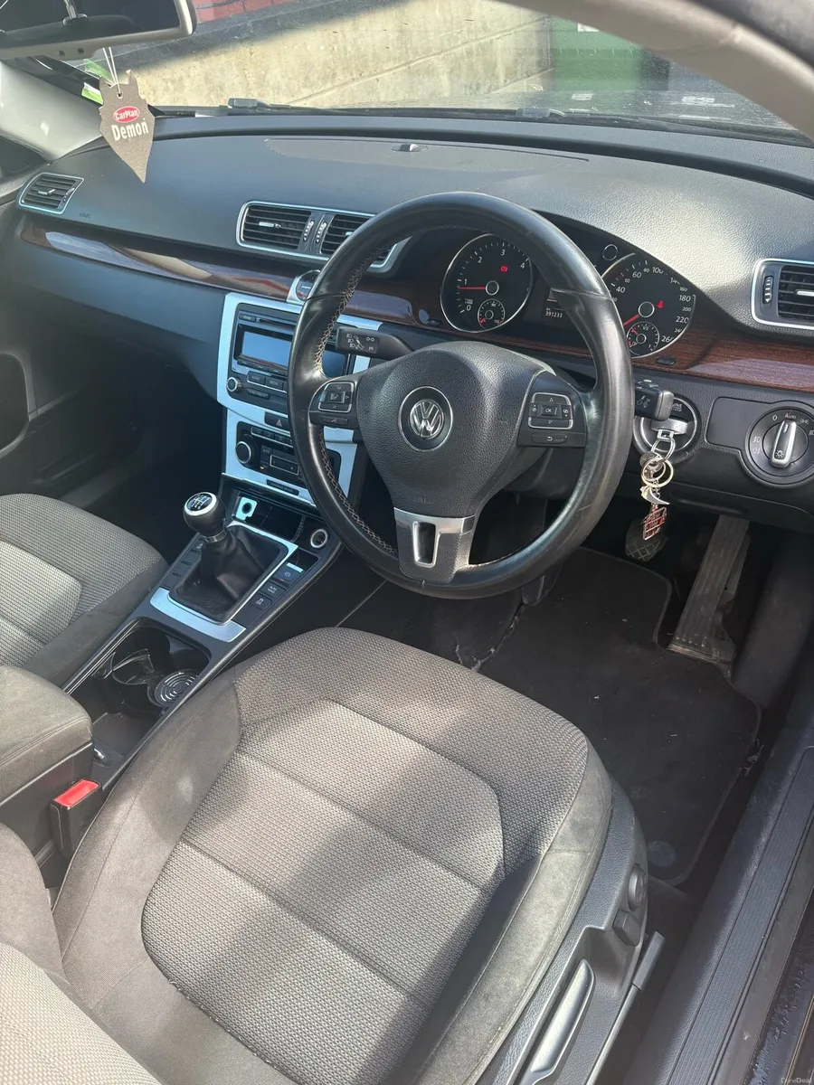 2012 Volkswagen Passat 1.6TDI Manual - Image 3