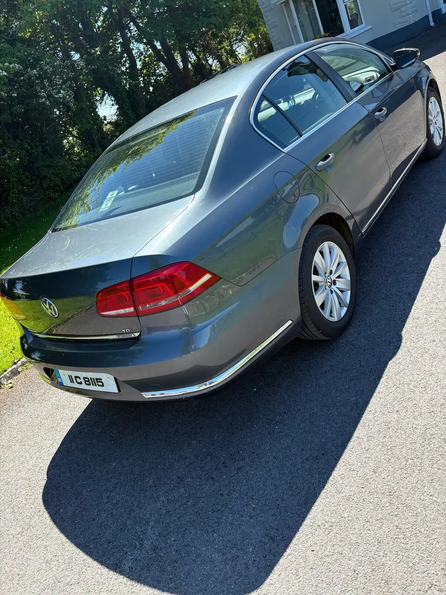 2011 VW PASSAT 1.6 DIESEL - Image 4