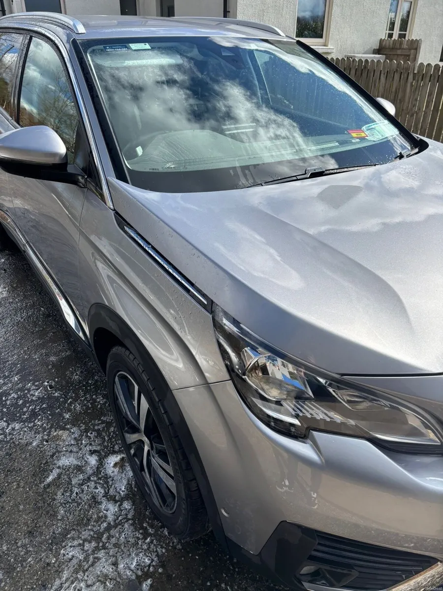 Peugeot 5008 - Image 2