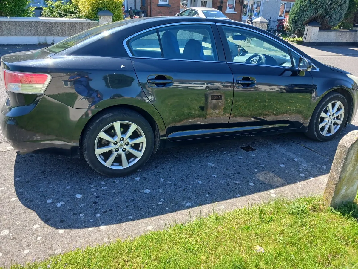 Toyota Avensis 2011 price 3150 - Image 1