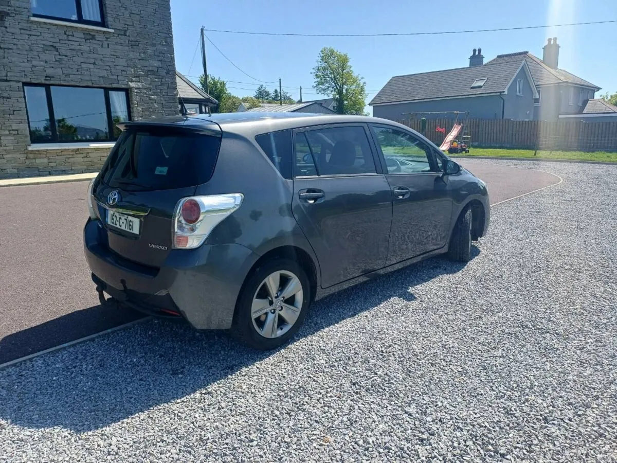 Toyota verso - Image 3