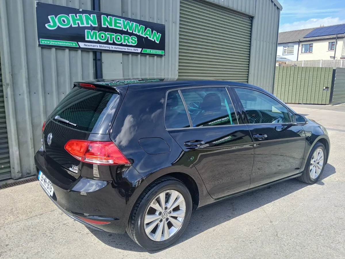 Volkswagen Golf  1.6 tdi  2015 - Image 2