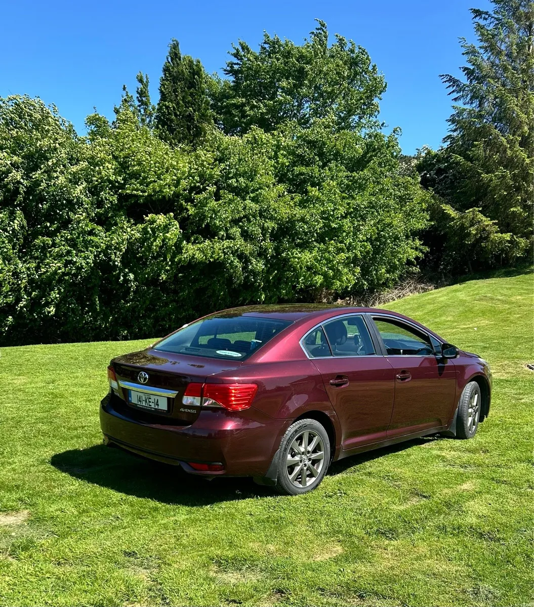 Toyota Avensis - Image 2