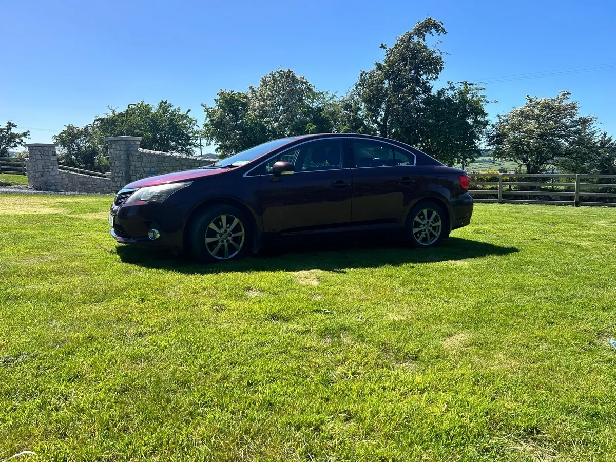Toyota Avensis - Image 4